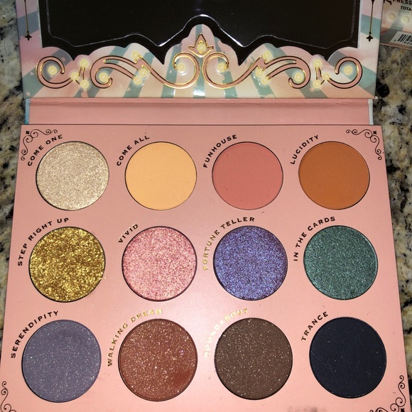 🔥2/$40🔥*NEW* 🎠 Colourpop TICKET TO DREAMLAND Whimsical Carousel Palette! - Picture 4 of 4